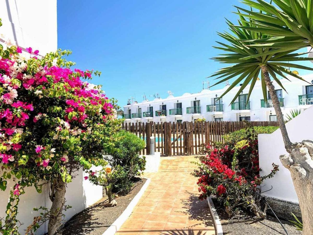 Armonia Pool View & Wi-Fi By Irent Fuerteventura Apartment Corralejo Exterior photo
