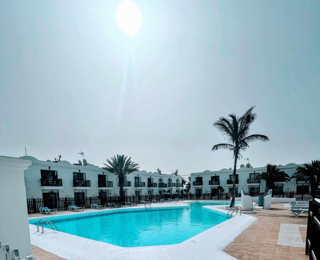 Armonia Pool View & Wi-Fi By Irent Fuerteventura Apartment Corralejo Exterior photo