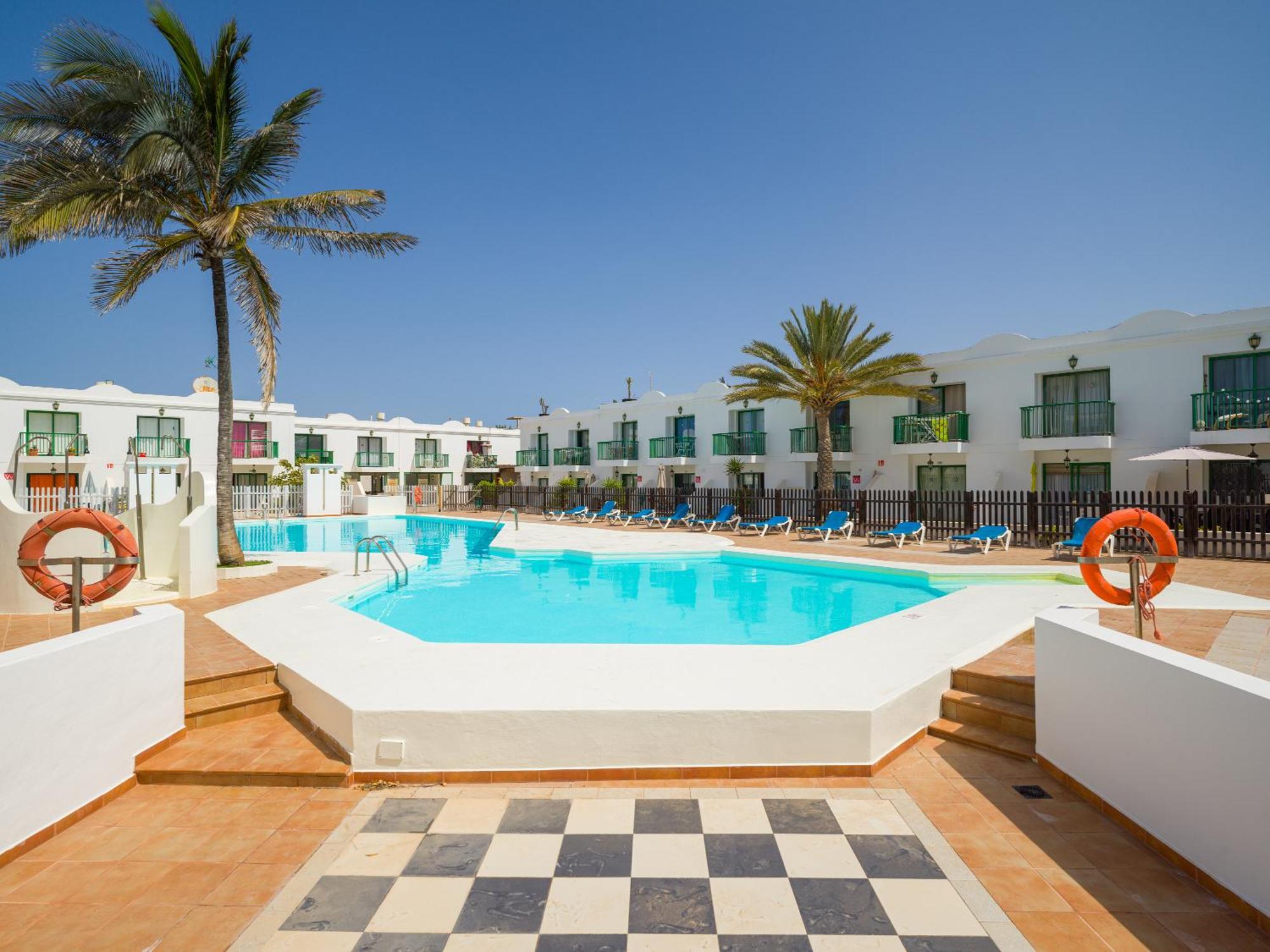 Armonia Pool View & Wi-Fi By Irent Fuerteventura Apartment Corralejo Exterior photo